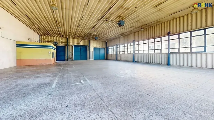 Pronájem skladu, Hradec Králové, Akademika Bedrny, 760 m2