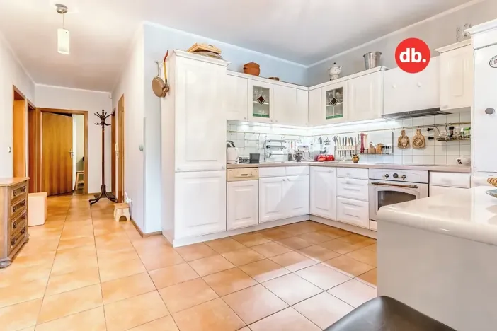 Prodej rodinného domu, Stružná, 240 m2