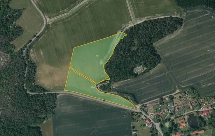 Prodej pole, Kladruby, 40574 m2
