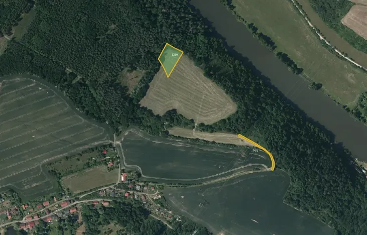 Prodej pole, Kladruby, 40574 m2