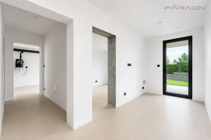 Prodej rodinného domu, Praha - Modřany, 304 m2
