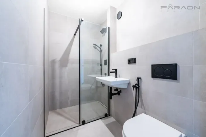 Prodej rodinného domu, Praha - Modřany, 304 m2
