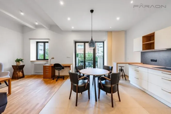 Pronájem bytu 2+kk, Praha - Střešovice, Na Hubálce, 72 m2