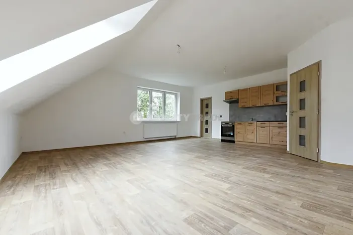 Pronájem bytu 3+kk, Milejovice, 100 m2