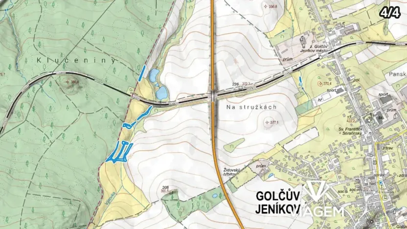 Prodej podílu pole, Golčův Jeníkov, 2951 m2