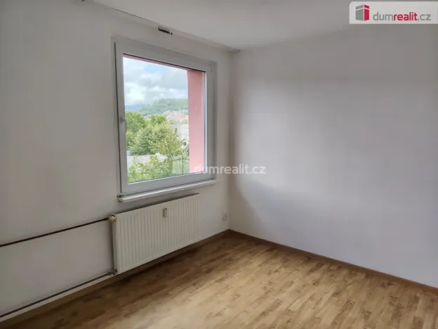 Pronájem bytu 2+1, Děčín - Děčín III-Staré Město, Příčná, 55 m2