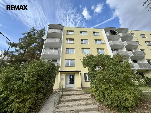 Pronájem bytu 1+1, Třebíč - Nové Dvory, Obránců míru, 31 m2