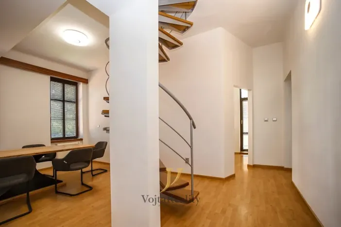 Pronájem bytu 3+1, Olomouc, Blanická, 108 m2