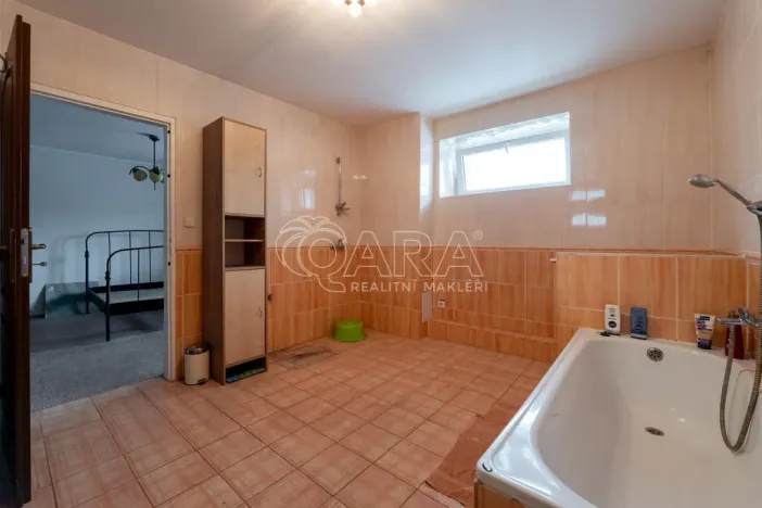 Prodej rodinného domu, Kladno - Švermov, Sportovní, 180 m2