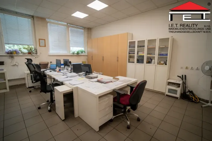 Prodej výrobních prostor, Ostrava, Lihovarská, 21100 m2