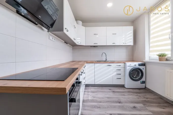Prodej bytu 3+1, Kadaň, Chomutovská, 72 m2