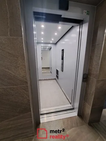 Pronájem bytu 2+kk, Olomouc, Edmunda Husserla, 45 m2