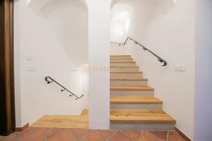 Pronájem bytu 1+1, Olomouc, Šemberova, 30 m2