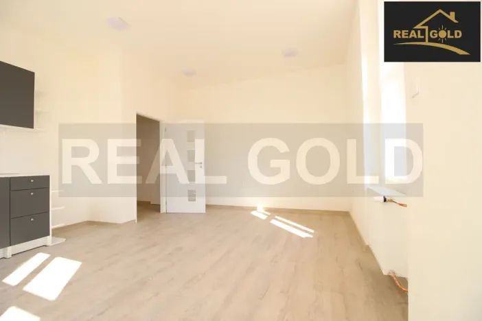 Pronájem bytu 1+kk, Třebíč, Cyrilometodějská, 33 m2