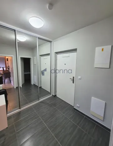 Pronájem bytu 2+kk, Praha, Modrého, 55 m2