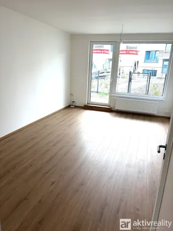 Prodej bytu 1+kk, Kladno, Ke stadionu, 32 m2