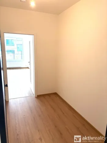 Prodej bytu 1+kk, Kladno, Ke stadionu, 32 m2