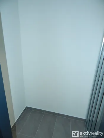 Prodej bytu 1+kk, Kladno, U Mrazíren, 29 m2
