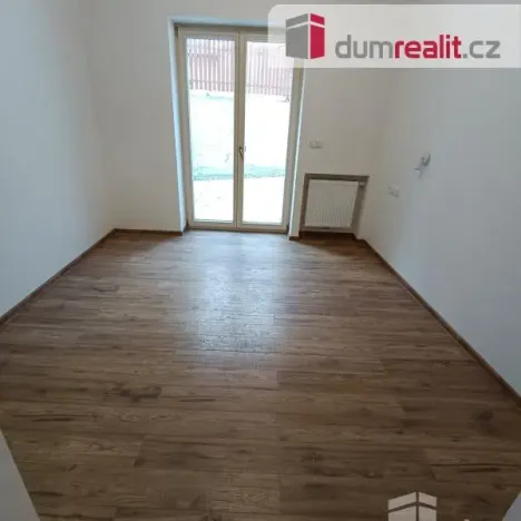 Pronájem bytu 2+kk, Ústí nad Labem - Ústí nad Labem-centrum, Elišky Krásnohorské, 65 m2