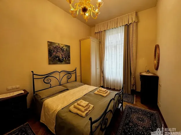 Pronájem bytu 3+kk, Praha - Vinohrady, Italská, 110 m2