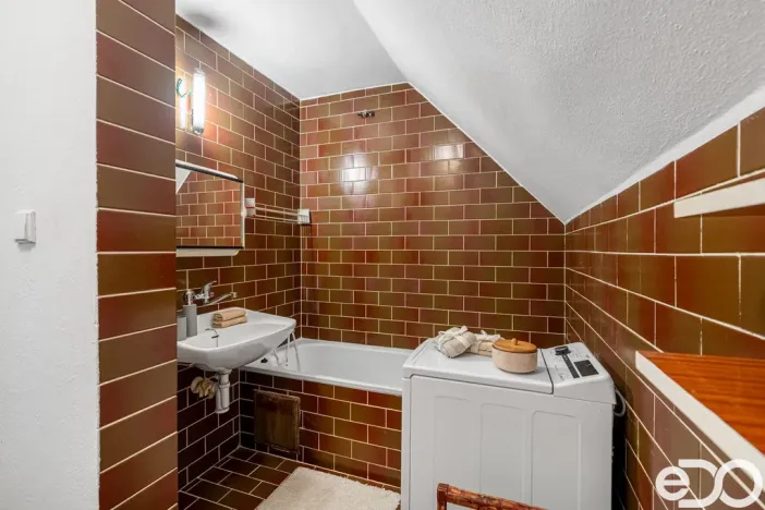 Prodej rodinného domu, Kostelní Lhota, 141 m2