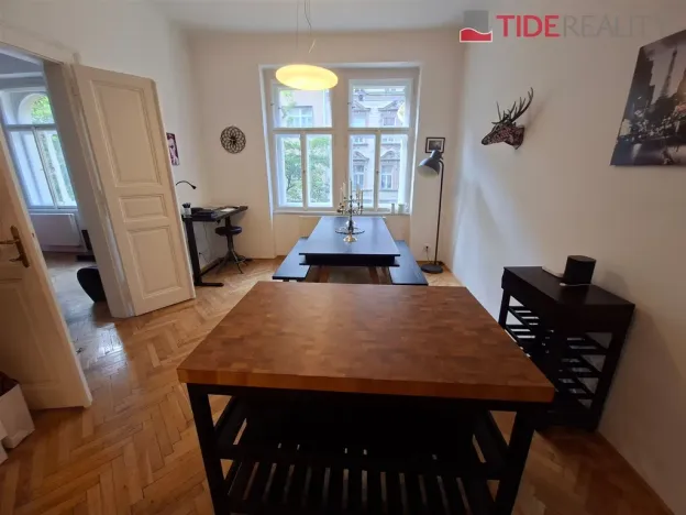 Pronájem bytu 3+1, Praha - Vinohrady, Mánesova, 100 m2