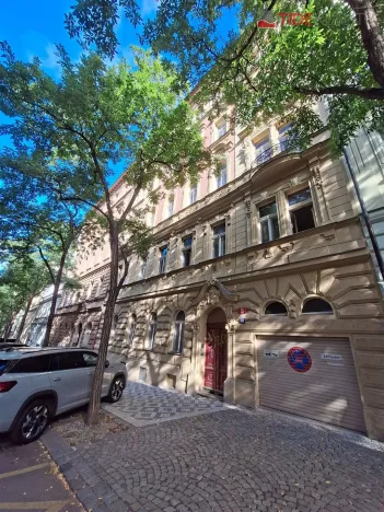 Pronájem bytu 3+1, Praha - Vinohrady, Mánesova, 100 m2