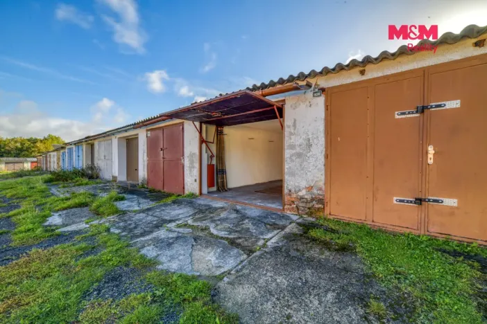 Prodej garáže, Cheb - Háje, 19 m2