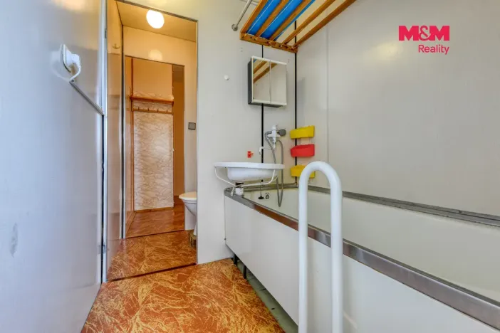 Prodej bytu 1+1, Třemošná, Sídliště, 40 m2