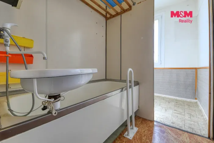 Prodej bytu 1+1, Třemošná, Sídliště, 40 m2