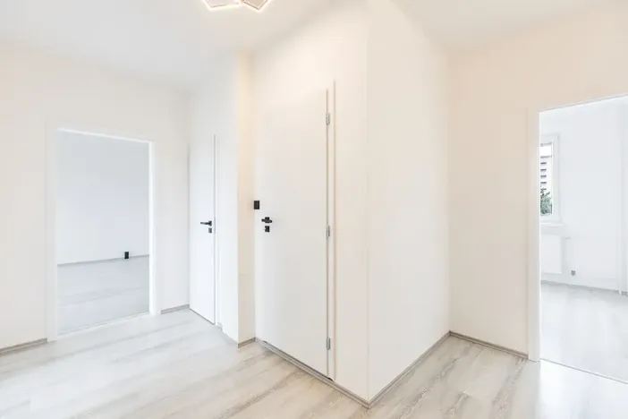 Prodej bytu 3+1, Liberec, Česká, 70 m2