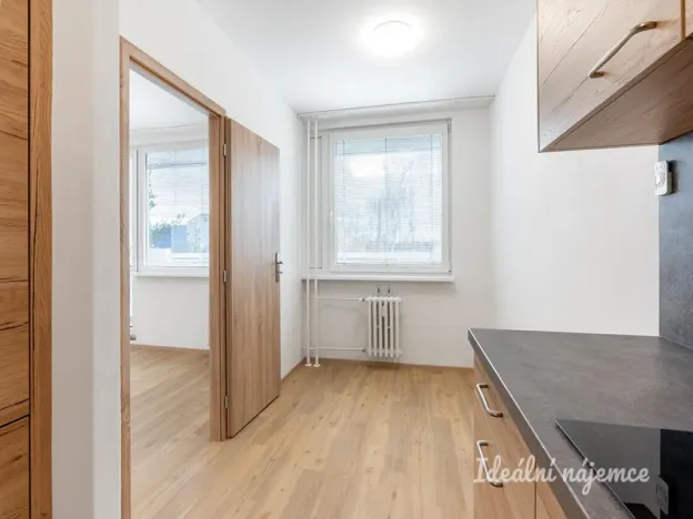 Pronájem bytu 3+1, Praha - Stodůlky, Amforová, 68 m2