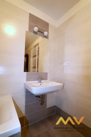 Pronájem bytu 2+kk, Hradec Králové - Nový Hradec Králové, Kejzlarova, 56 m2