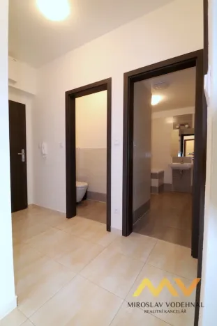 Pronájem bytu 2+kk, Hradec Králové - Nový Hradec Králové, Kejzlarova, 56 m2