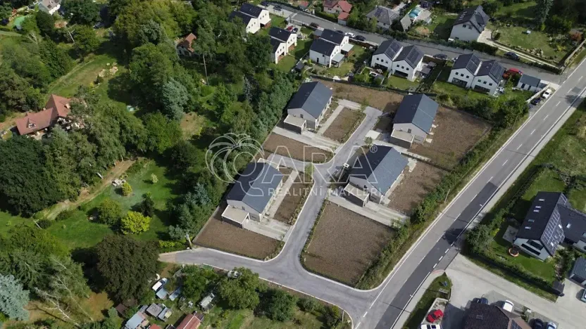 Prodej rodinného domu, Kamenice, Benešovská, 159 m2
