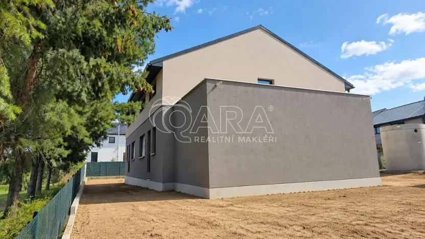 Prodej rodinného domu, Kamenice, Benešovská, 159 m2