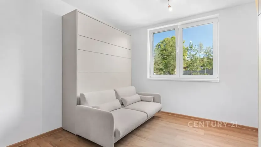 Pronájem bytu 1+kk, Milovice, 29 m2