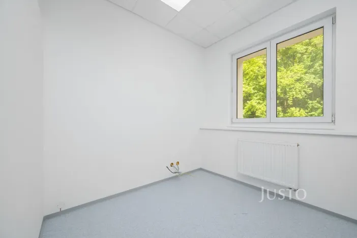 Pronájem kanceláře, Liberec - Liberec IV-Perštýn, Dr. Milady Horákové, 30 m2