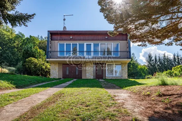 Prodej rodinného domu, Komárov, B. Němcové, 165 m2