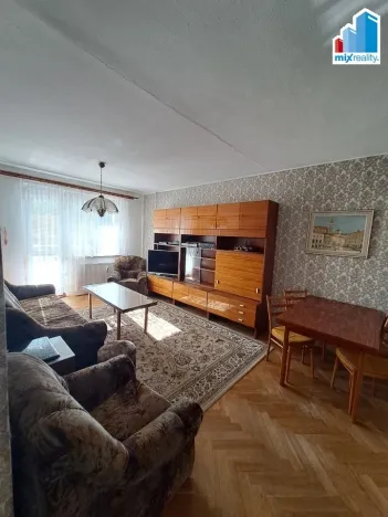 Prodej bytu 3+1, Kraslice, Čs. armády, 67 m2