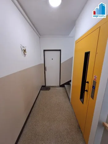 Prodej bytu 3+1, Kraslice, Čs. armády, 67 m2