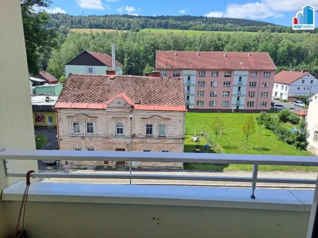 Prodej bytu 3+1, Kraslice, Čs. armády, 67 m2