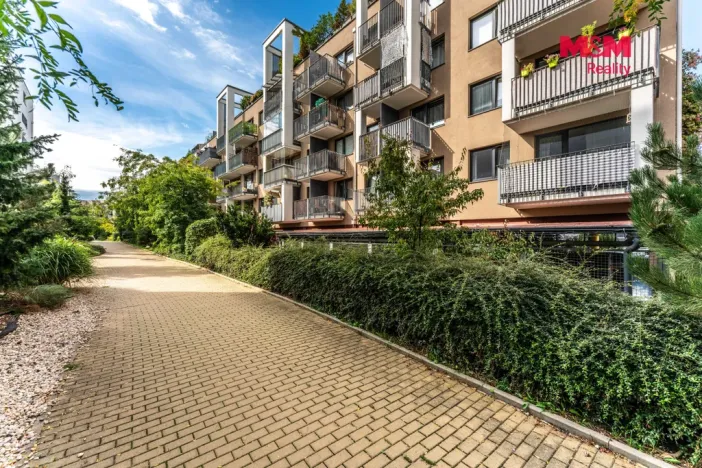 Prodej bytu 1+kk, Praha - Střížkov, Zakšínská, 29 m2