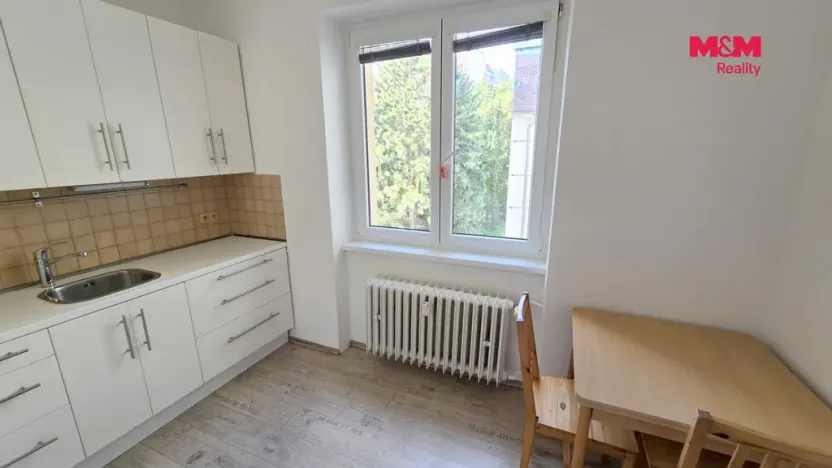 Pronájem bytu 2+1, Praha - Vokovice, Kladenská, 65 m2