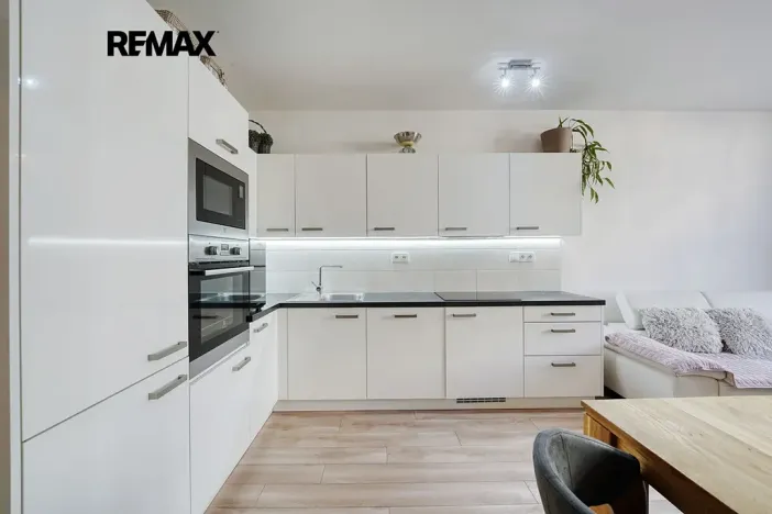 Prodej bytu 3+kk, Plzeň, Živnostenská, 65 m2