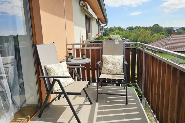 Prodej bytu 2+kk, Vranovice, Náměstíčko, 55 m2