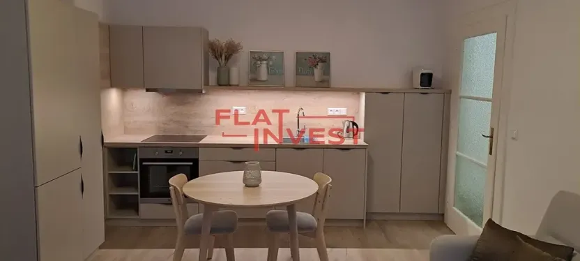 Pronájem bytu 2+kk, Praha - Bubeneč, Čechova, 60 m2