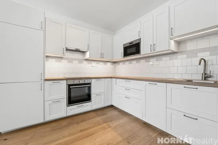 Prodej bytu 3+kk, Praha - Holešovice, U Pergamenky, 85 m2