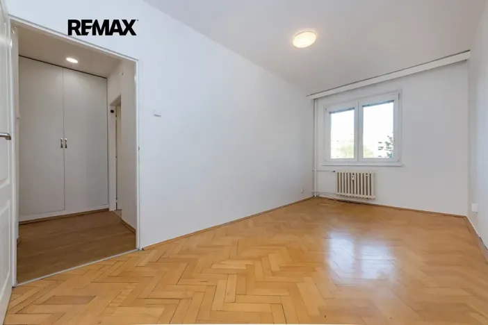Pronájem bytu 3+1, Praha - Záběhlice, Bělčická, 74 m2