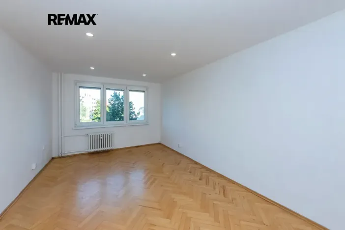 Pronájem bytu 3+1, Praha - Záběhlice, Bělčická, 74 m2
